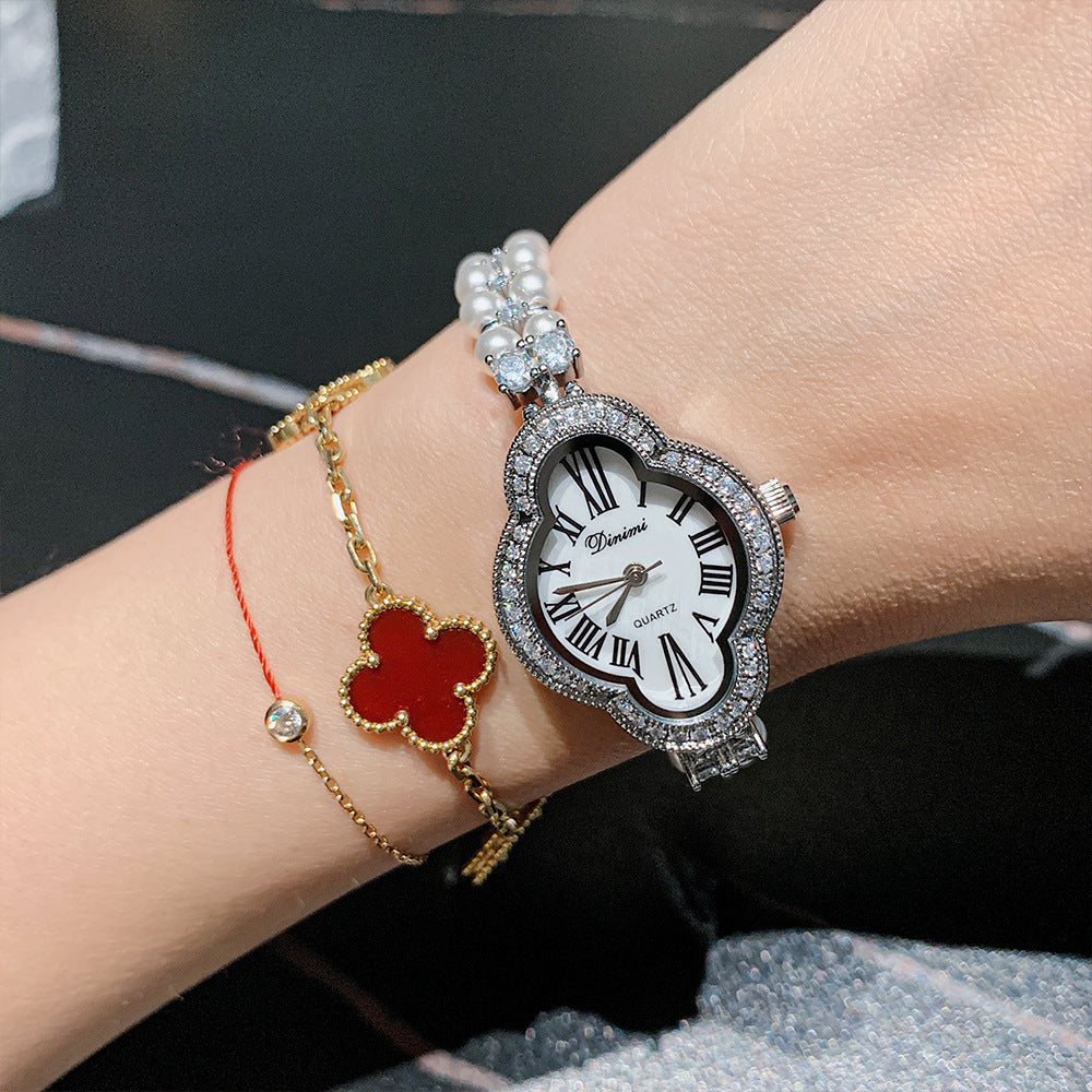 Women's Four-Leaf Clover Pearl Roman-Numeral Quartz Watch