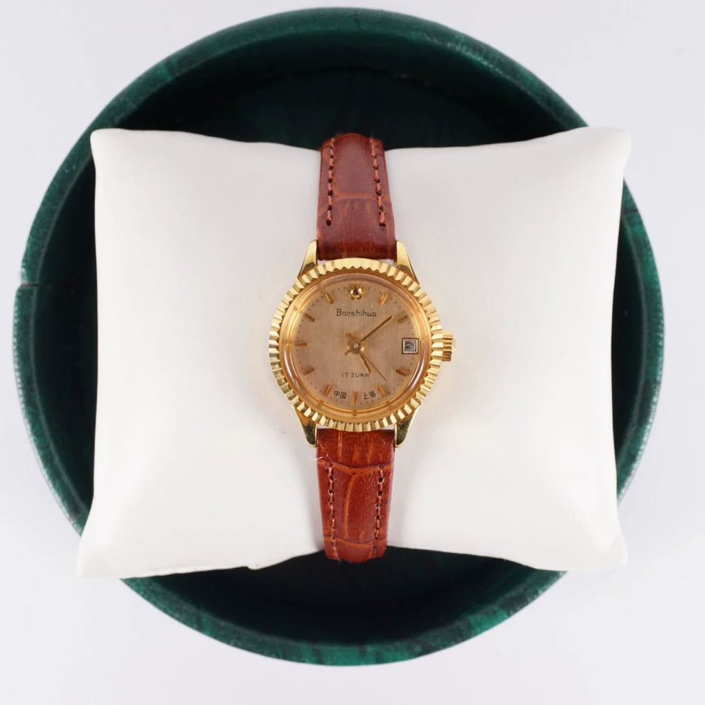 Baoshihua Ladies Manual Wind Mechanical Watch Small Vintage Retro NOS Shanghai