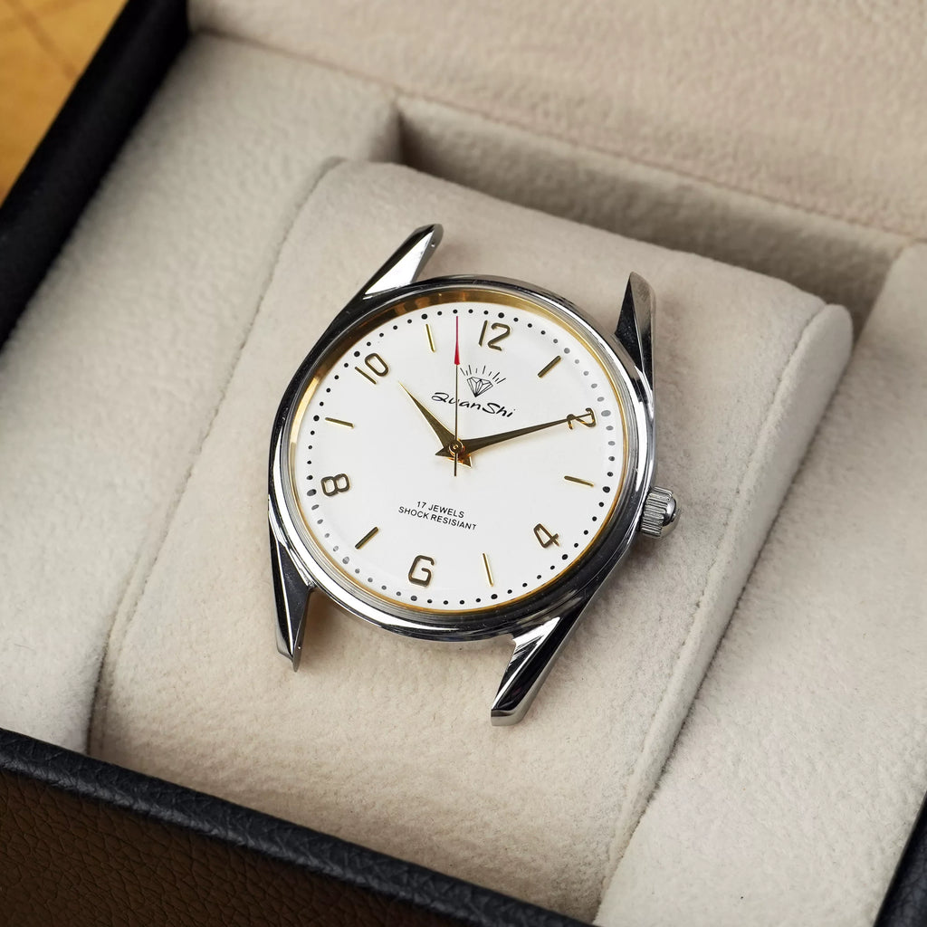 Diamond Brand Men's Manual Wind Watch Vintage Leather Strap Waterproof