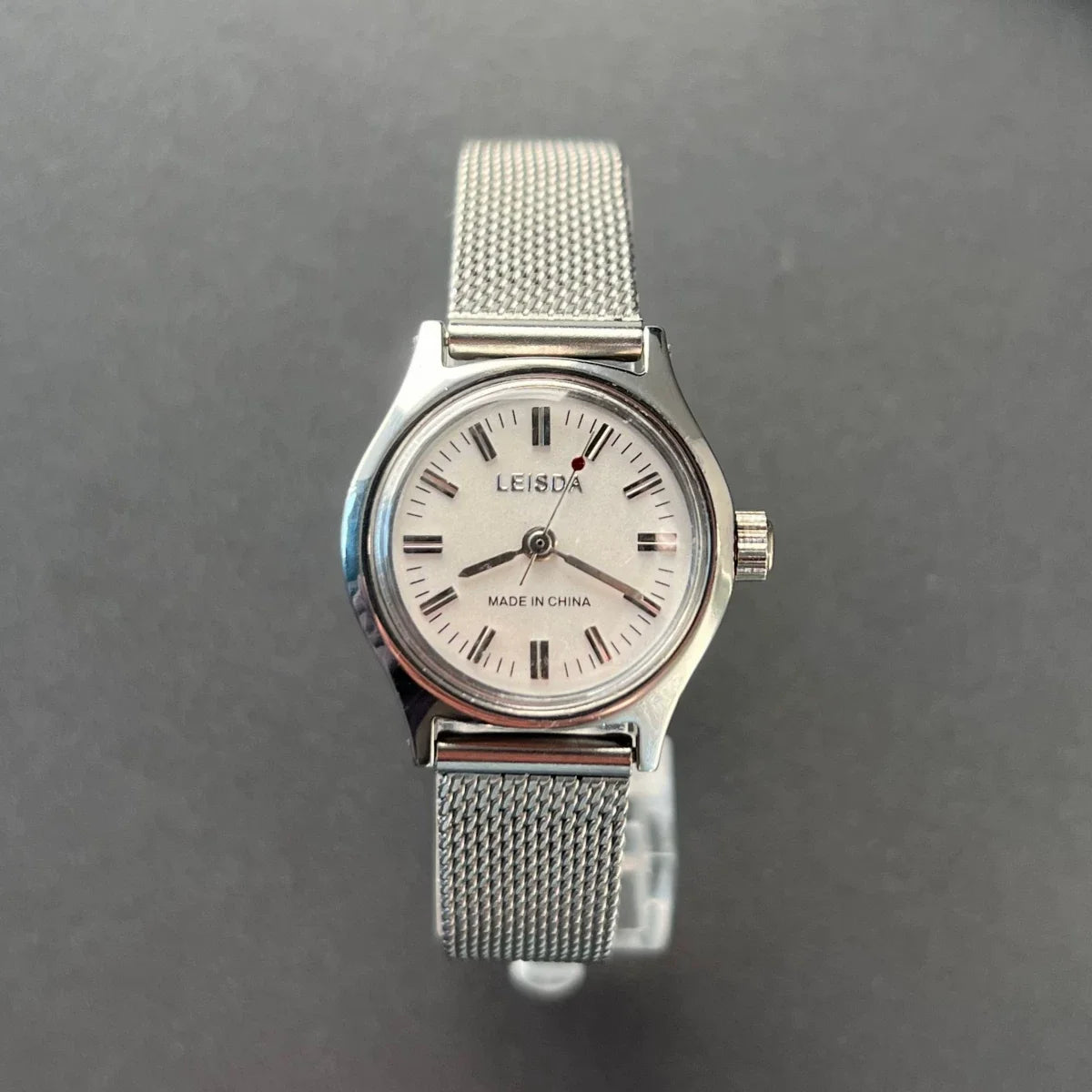 LEISDA Ladies Manual Wind Mechanical Watch 19 Jewels Sea Gull Movement Vintage
