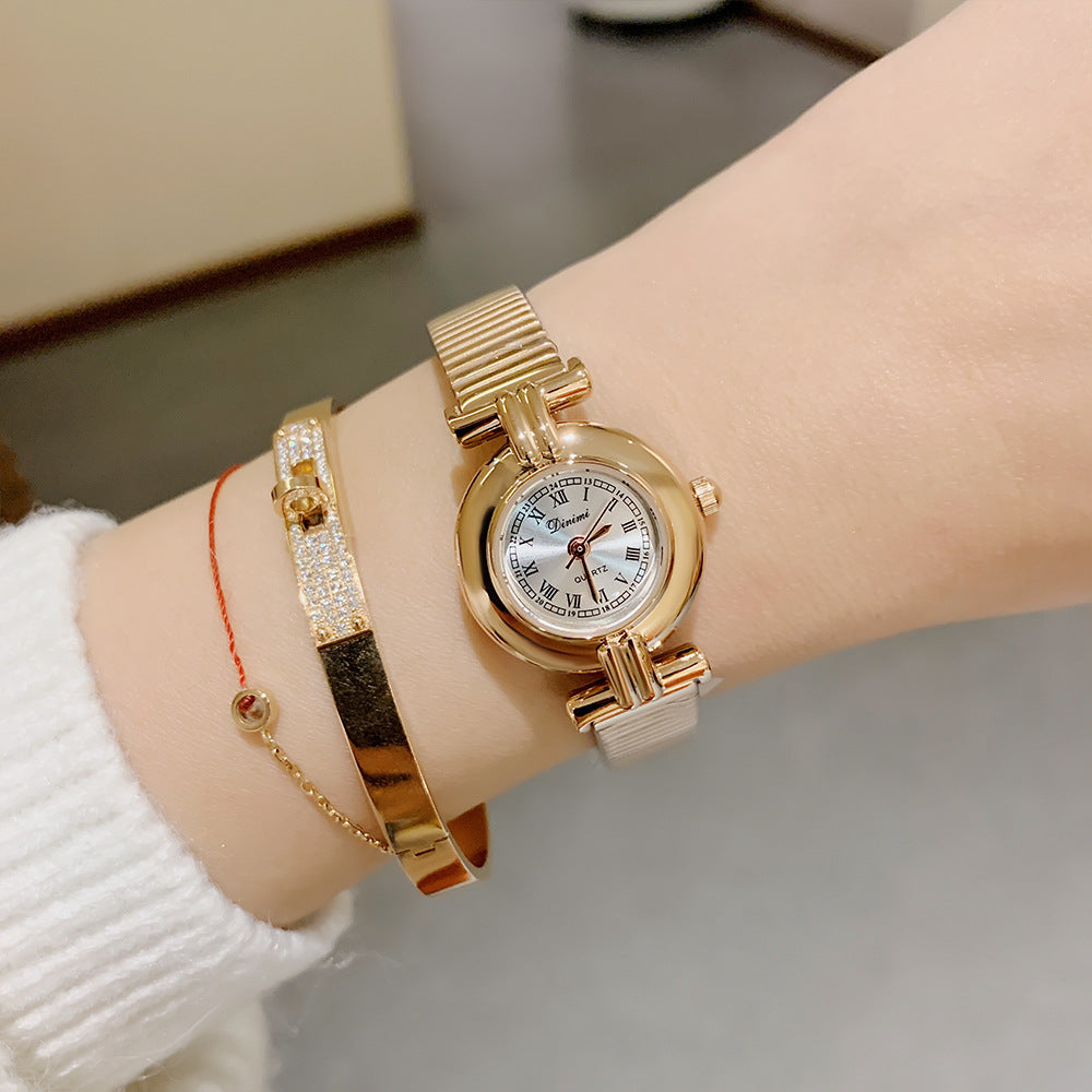 Women's Round Roman-Numeral Leather-Strap Quartz Watch
