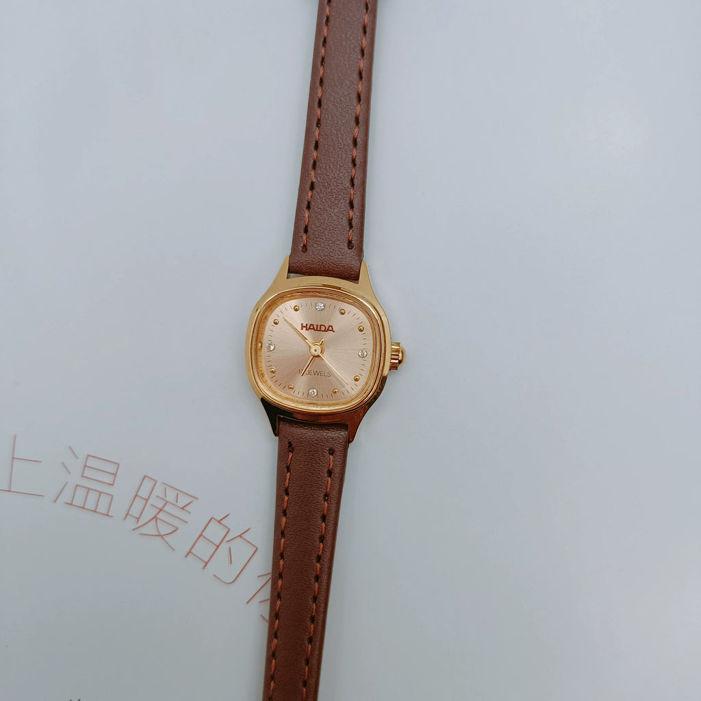 HAIDA Ladies Manual Wind Mechanical Square Watch Vintage 90s NOS