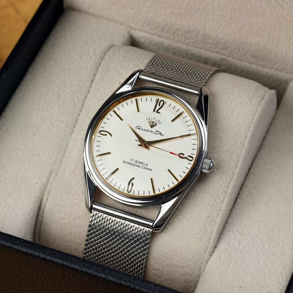 Diamond Brand Men's Manual Wind Watch Vintage Leather Strap Waterproof
