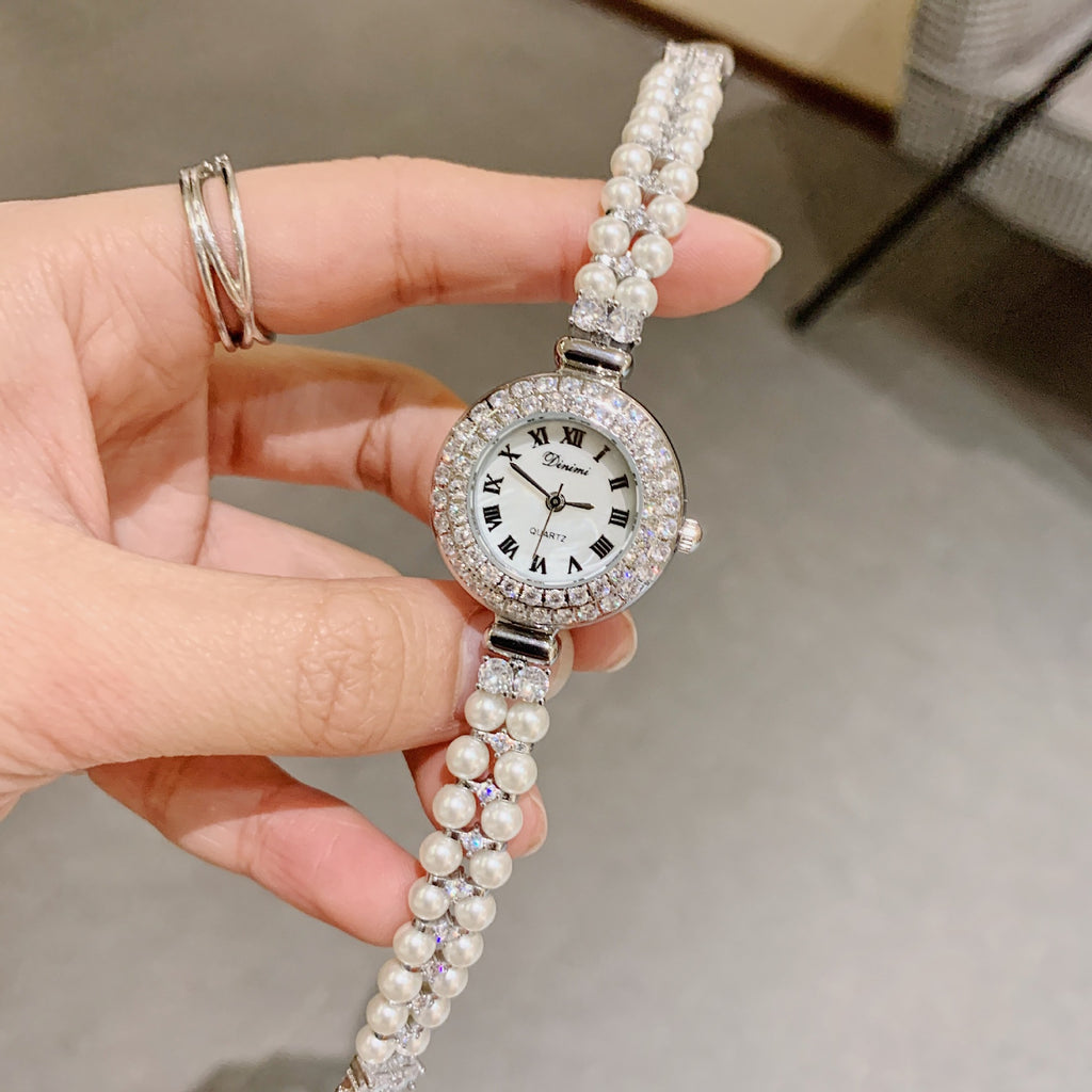 Women's Pearl Bracelet Vintage Roman-Marker Quartz Watch