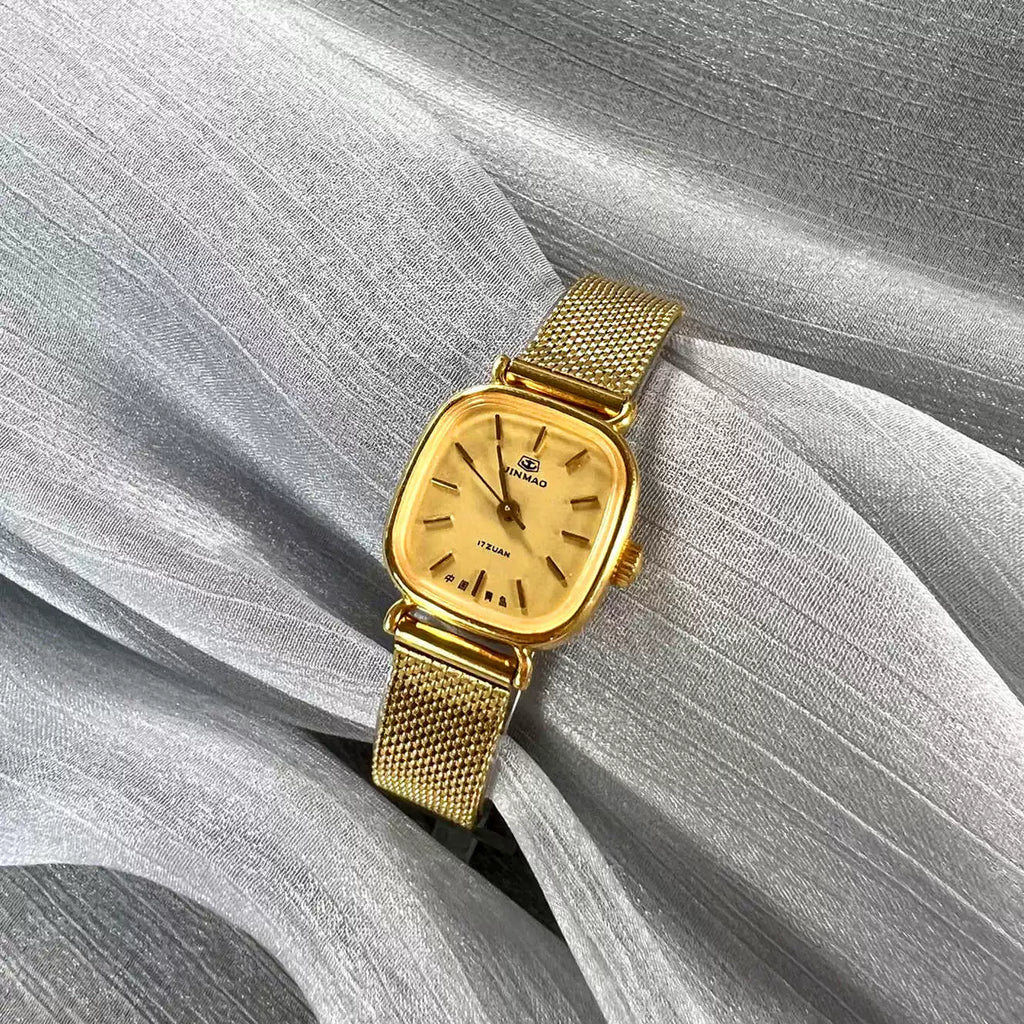 Golden Anchor Ladies Manual Wind Mechanical Watch Vintage Retro Student NOS