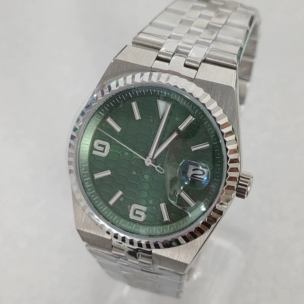 Men's 39.5mm Automatic Watch Coin Bezel Exhibition Back Cyclops Sapphire Crystal
