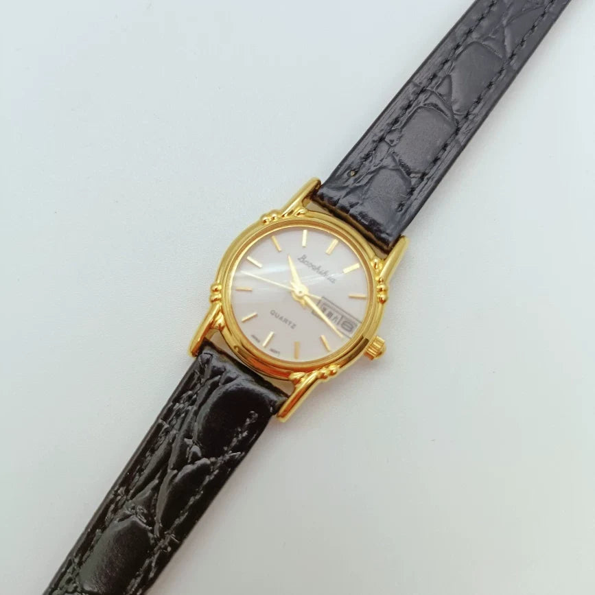 Baoshihua Quartz Watch Day-Date Calendar Vintage NOS No.2 Factory