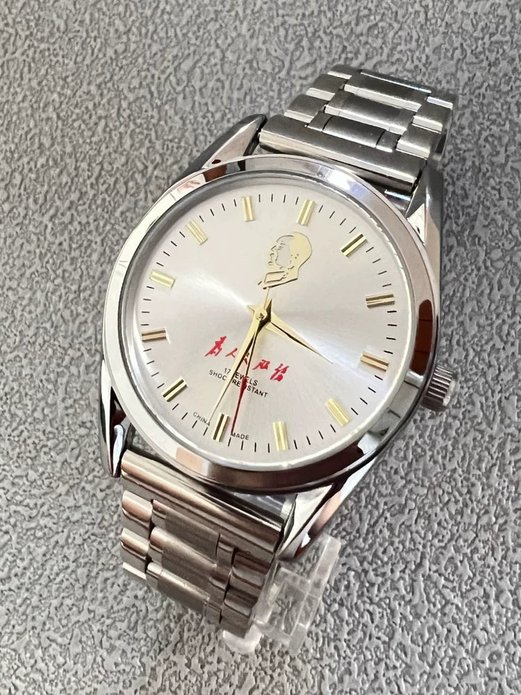 Vintage Diamond 7120 Manual Wind Mechanical Men's Watch Serve the People 90s NOS