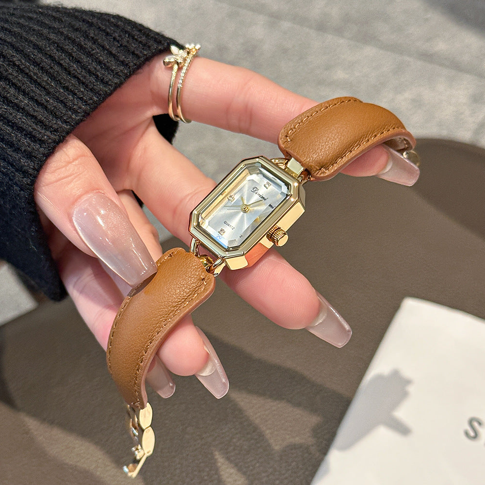 GESMART Women's Square Gold Tone Case Leather Band Watch Vintage Premium Steel Band