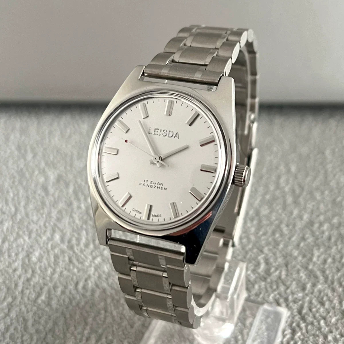 LEISDA 7120 Manual Wind Mechanical Men's Watch Classic Minimalist Vintage NOS