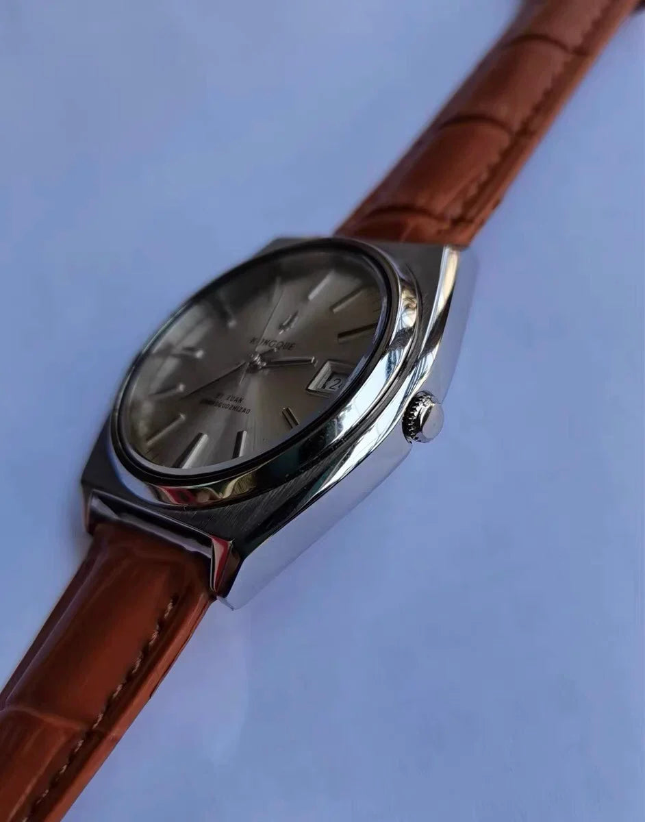 Peacock Semi-Automatic Mechanical Watch Steel Date Vintage Classic NOS