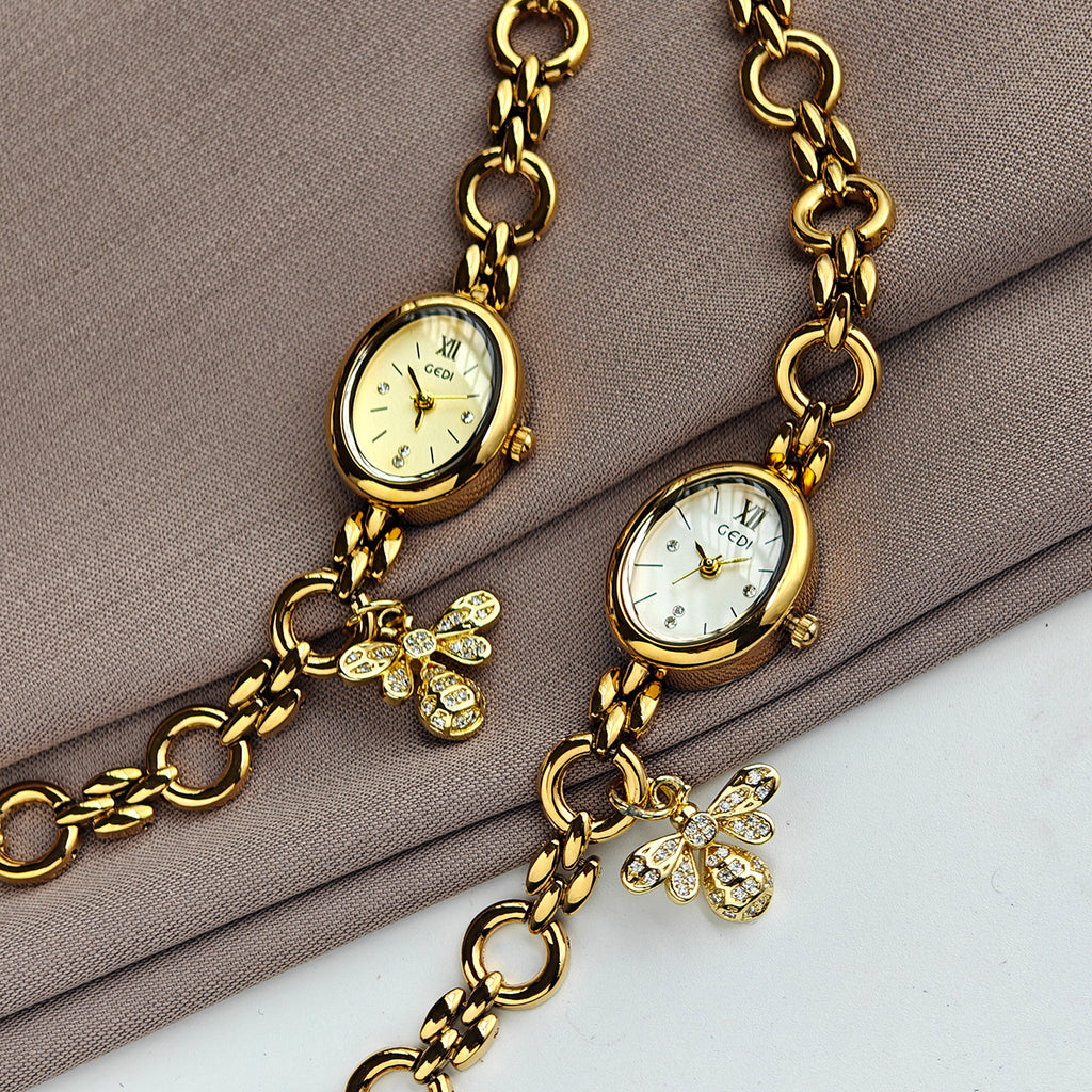 Women's Gold Bee-Pendant Bracelet Quartz Watch