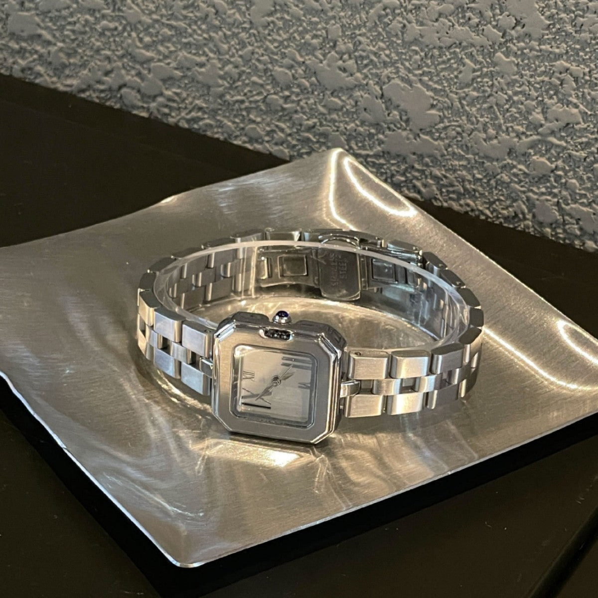Women's Classic Square Steel-Band Quartz Watch