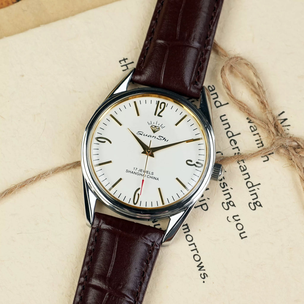 Diamond Brand Men's Manual Wind Watch Vintage Leather Strap Waterproof