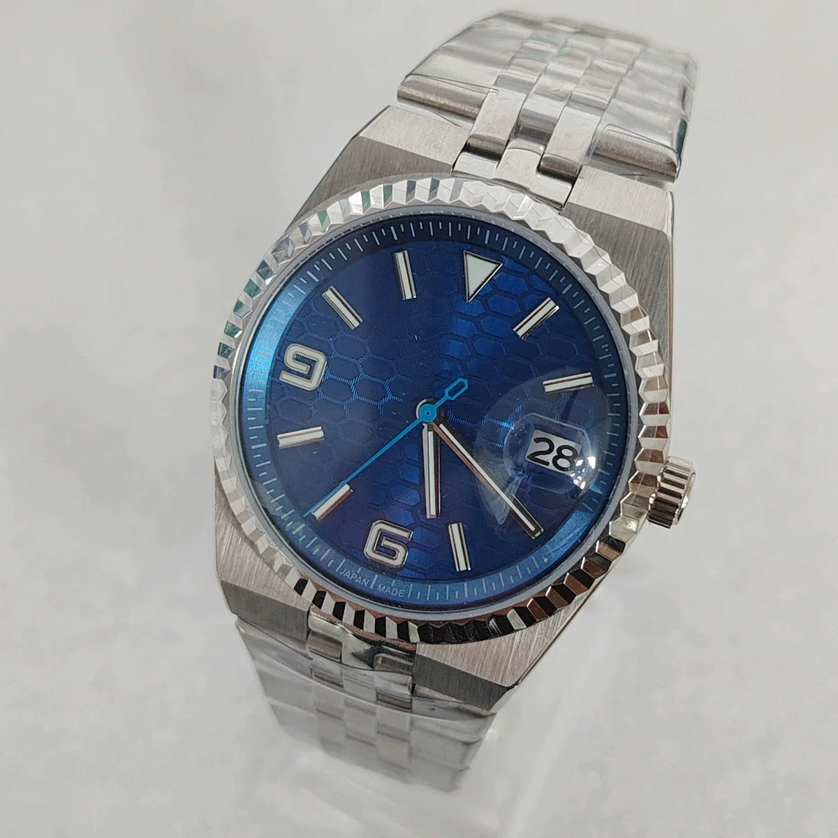 Men's 39.5mm Automatic Watch Coin Bezel Exhibition Back Cyclops Sapphire Crystal