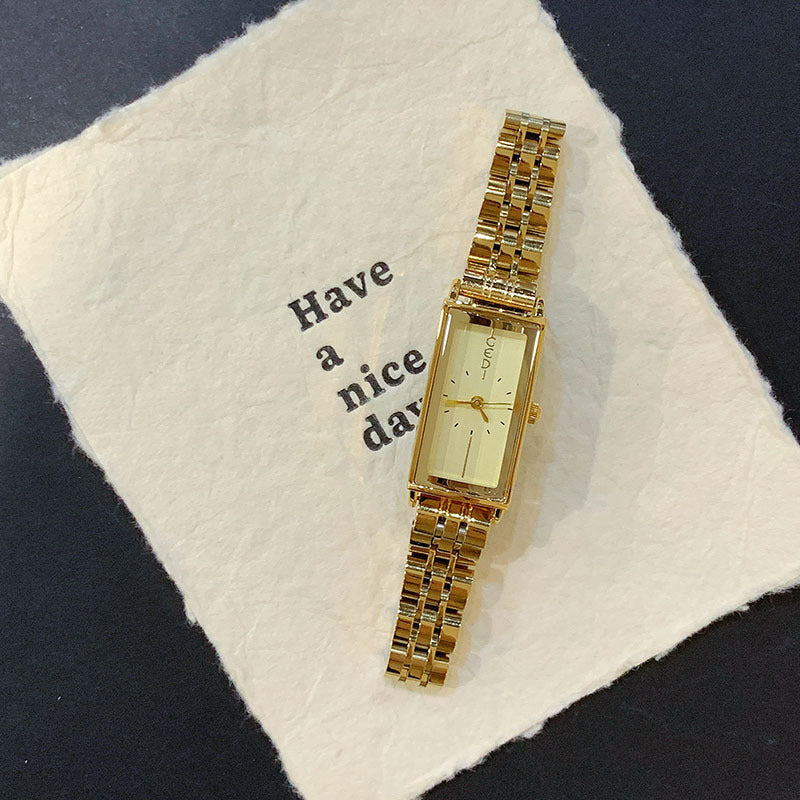 Women's Vintage Rectangle Steel-Band Quartz Watch