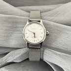 LEISDA Ladies 5520 Manual Wind Mechanical Watch Small Minimalist Vintage