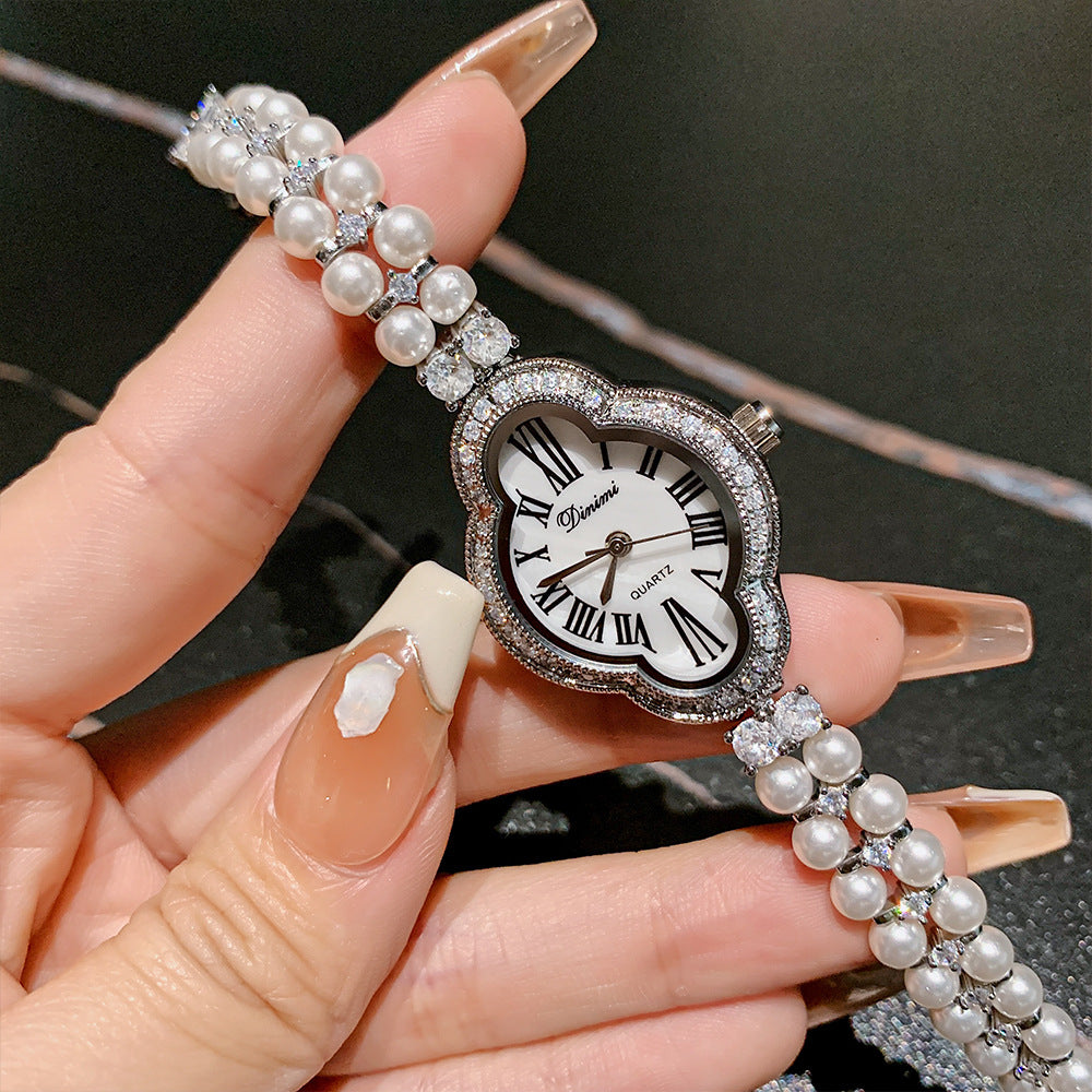 Women's Four-Leaf Clover Pearl Roman-Numeral Quartz Watch