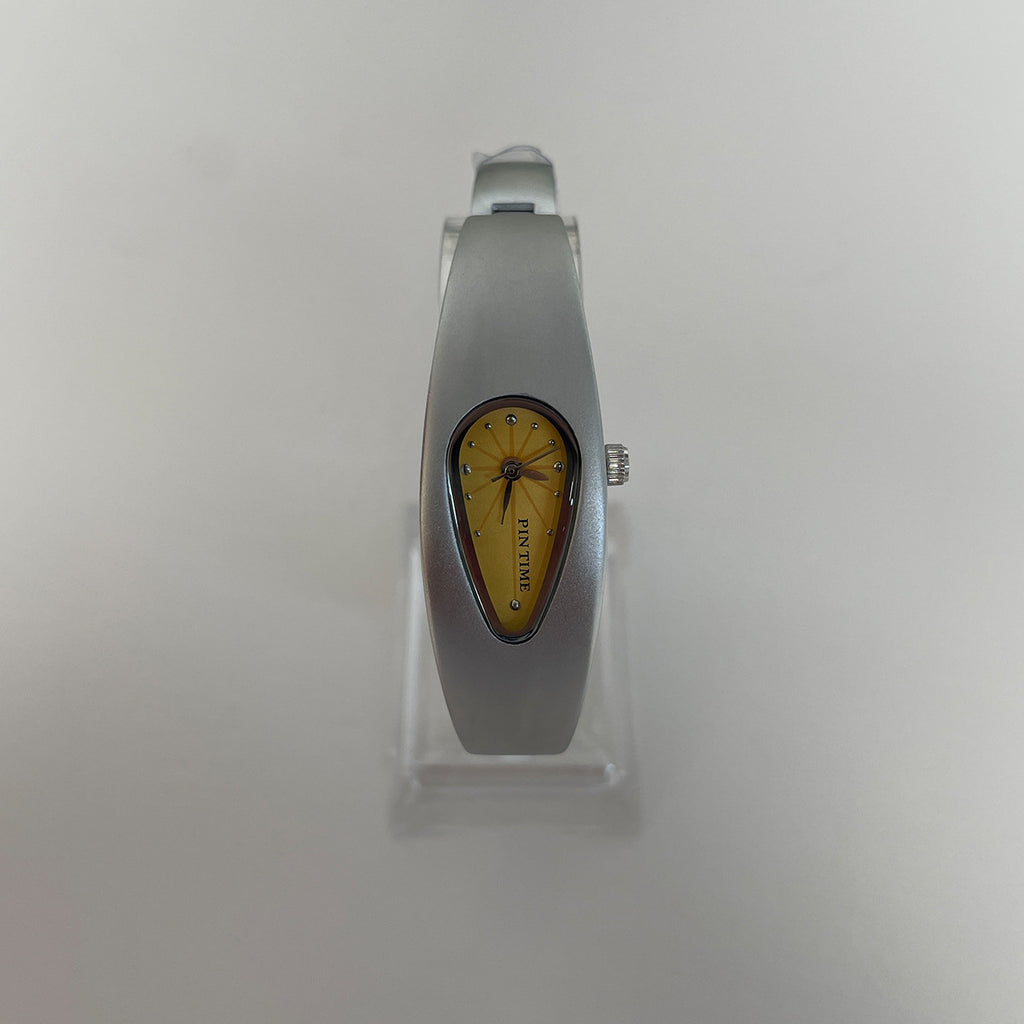 GESMART Unisex Y2K Water Drop Shape Watch Retro Trendy Niche Personality Water Resistant Bracelet Wristwatch