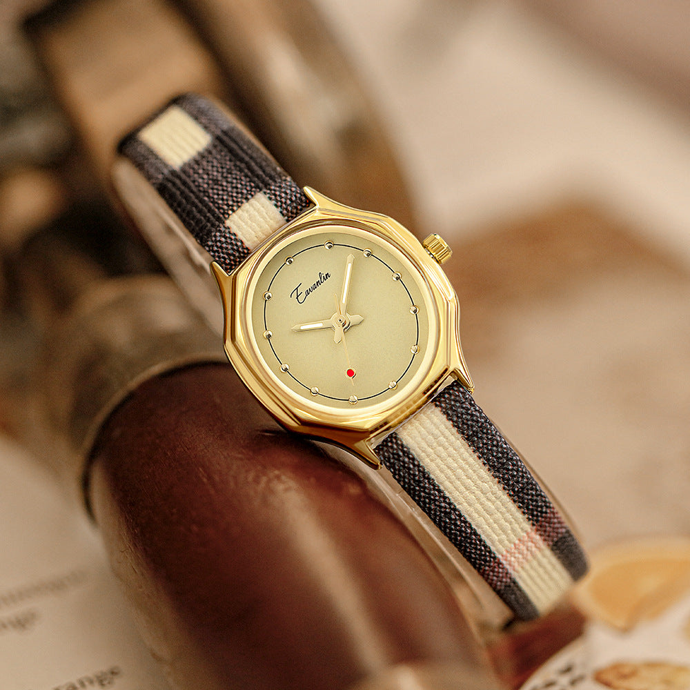 GESMART Women's Oval Retro Patchwork Leather Band Quartz Watch Minimalist Luxury Niche Ladies Wristwatch