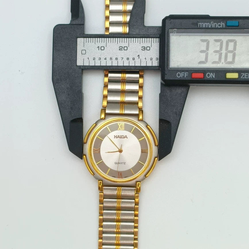 HAIDA Two-Tone Vintage Quartz Watch Round Glass Crystal NOS Third Factory