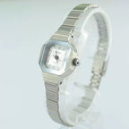 HAIDA Ladies Mechanical Watch Silver Compact Fashion NOS