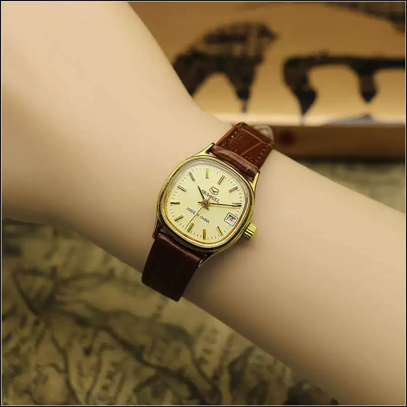 Sea Gull Ladies Mechanical Watch Titanium Date Leather Strap Vintage NOS