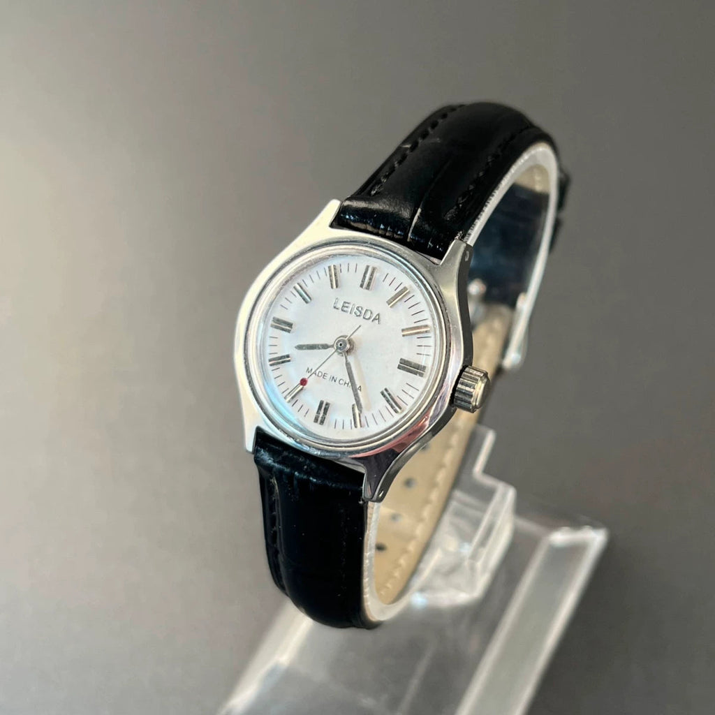 LEISDA Ladies Manual Wind Mechanical Watch 19 Jewels Sea Gull Movement Vintage