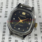 Manual mechanical lady watch with octagonal case, imitation diamonds, 17 jewels, elegant design.