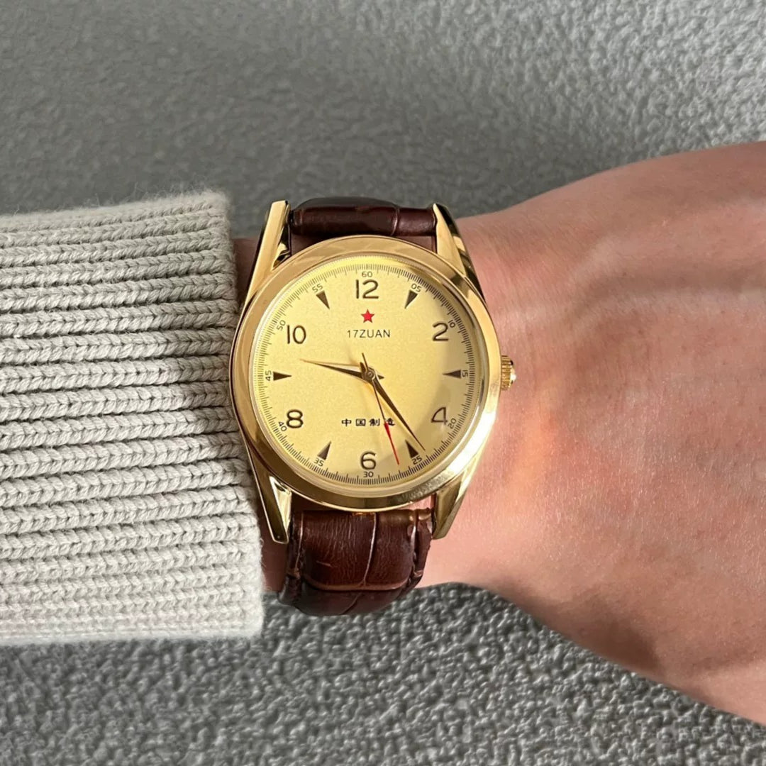 Vintage 7120 Manual Wind Mechanical Men's Watch August 1st Commemorative 90s NOS