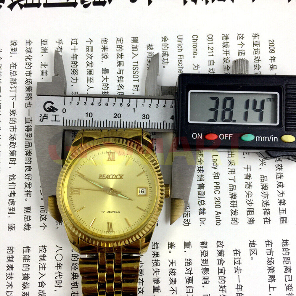 38mm Peacock manual mechanical watch featuring 17 jewels and single calendar, showcasing elegant Chinese craftsmanship.